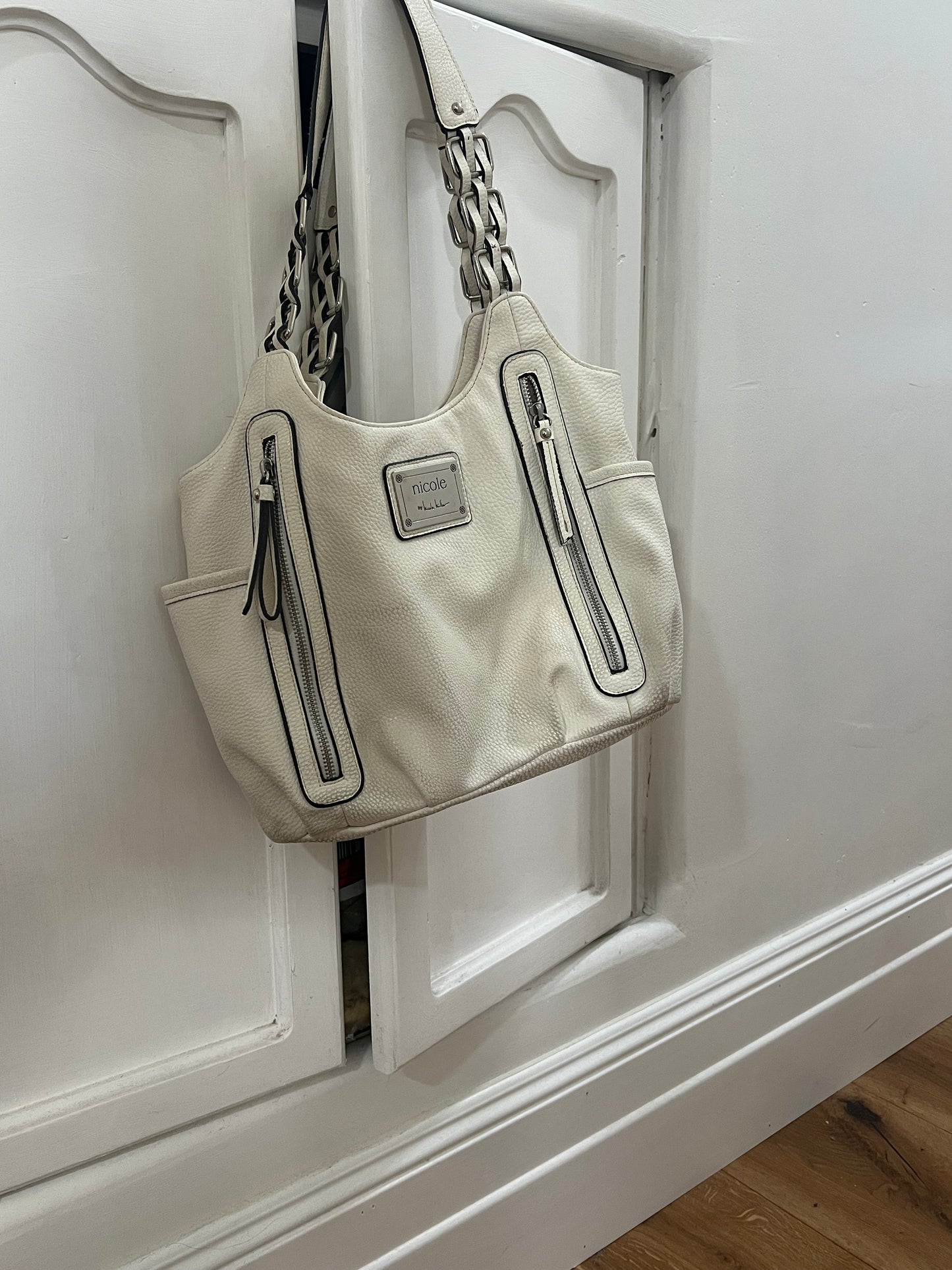 Nicole Miller Écru Bag