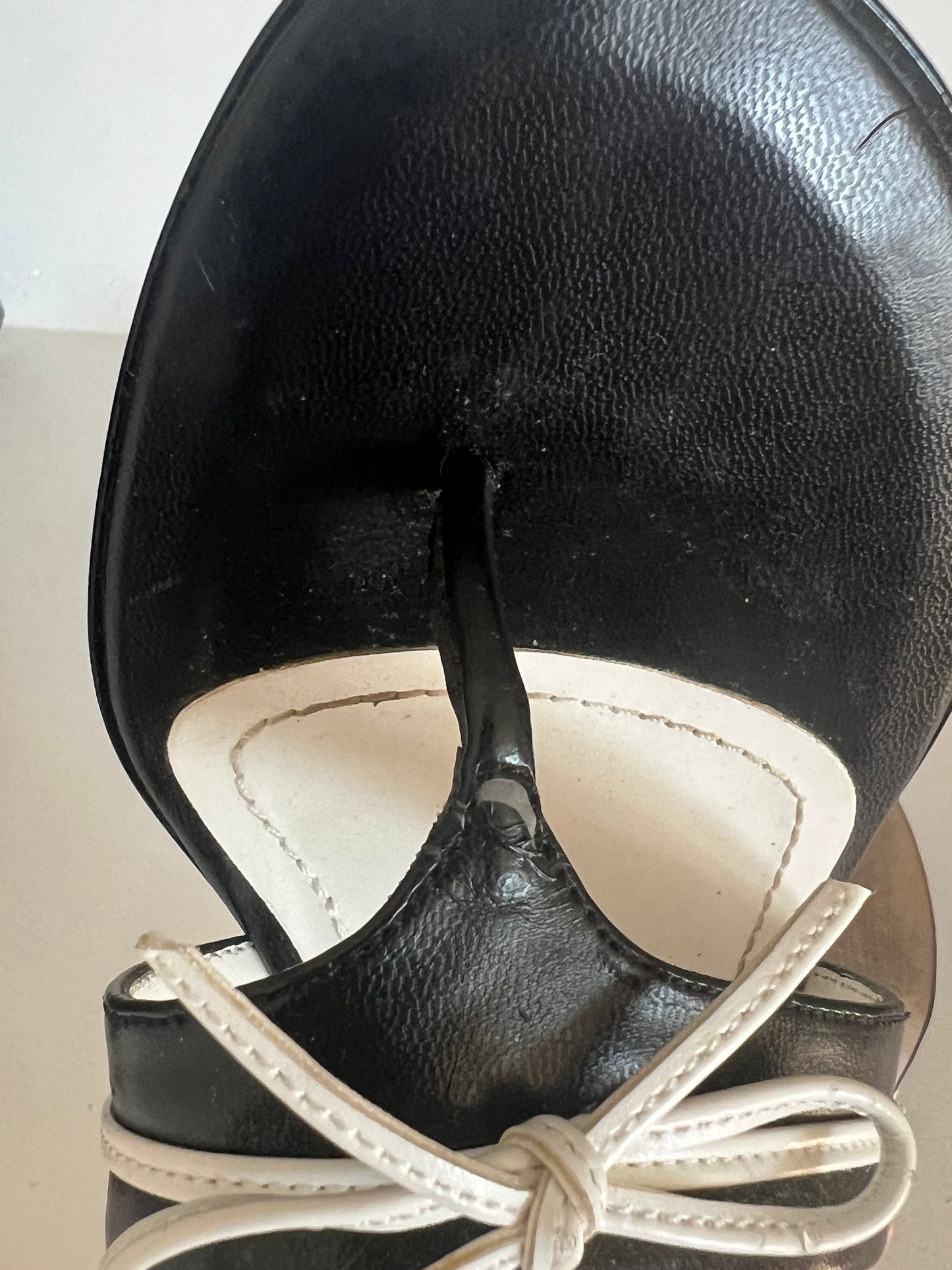 Tuxedo Bow Sandals 8
