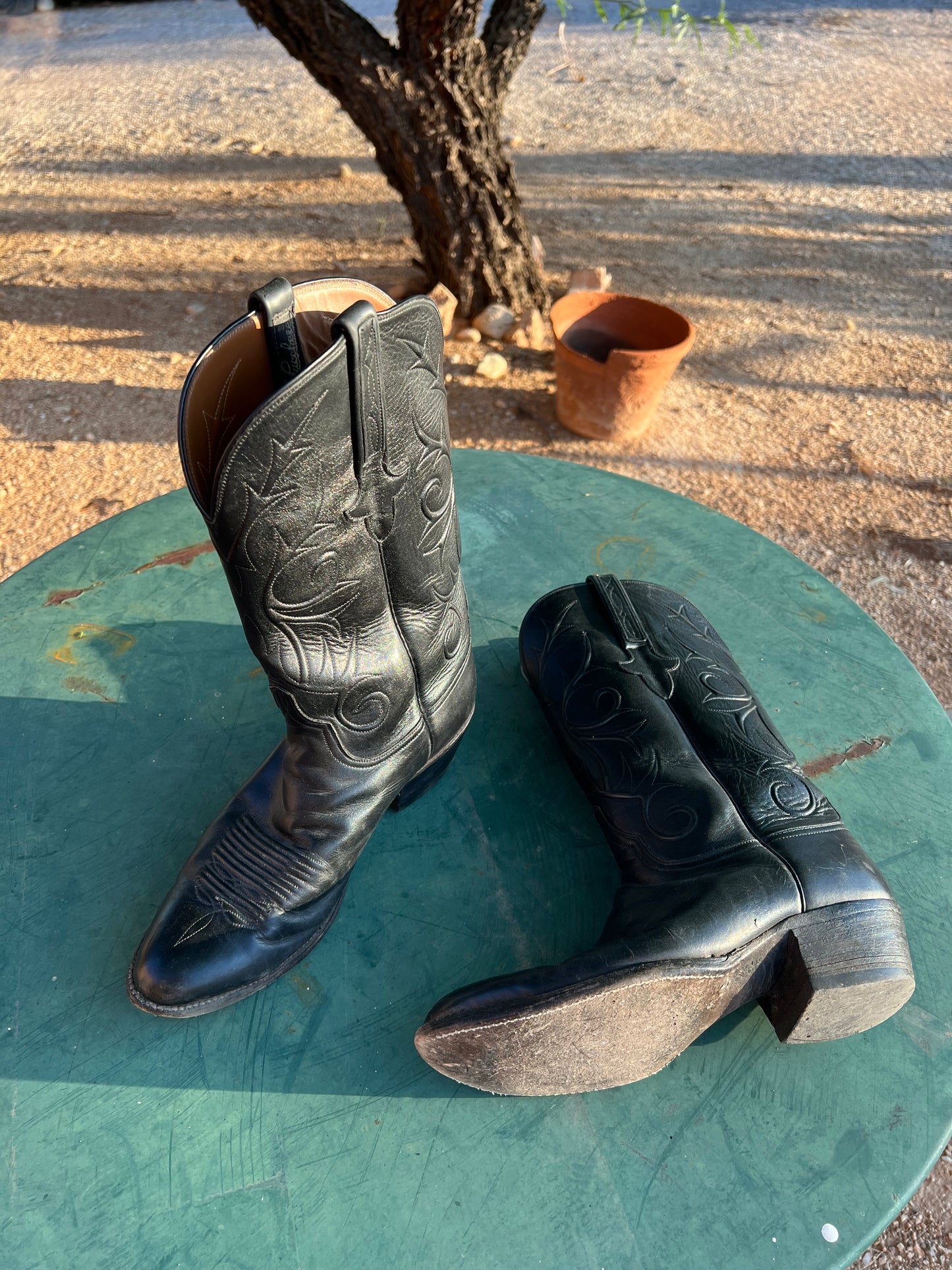 Black Beauty Cowgirl Boots