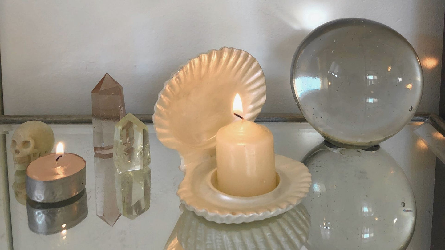 Dreamy Sea Shell Candle π