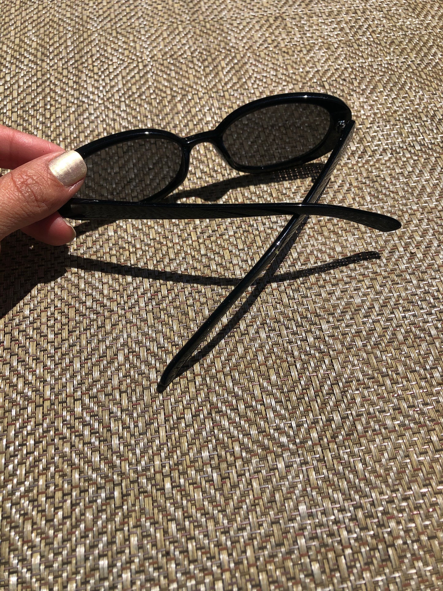 90’s Simple Sunnies