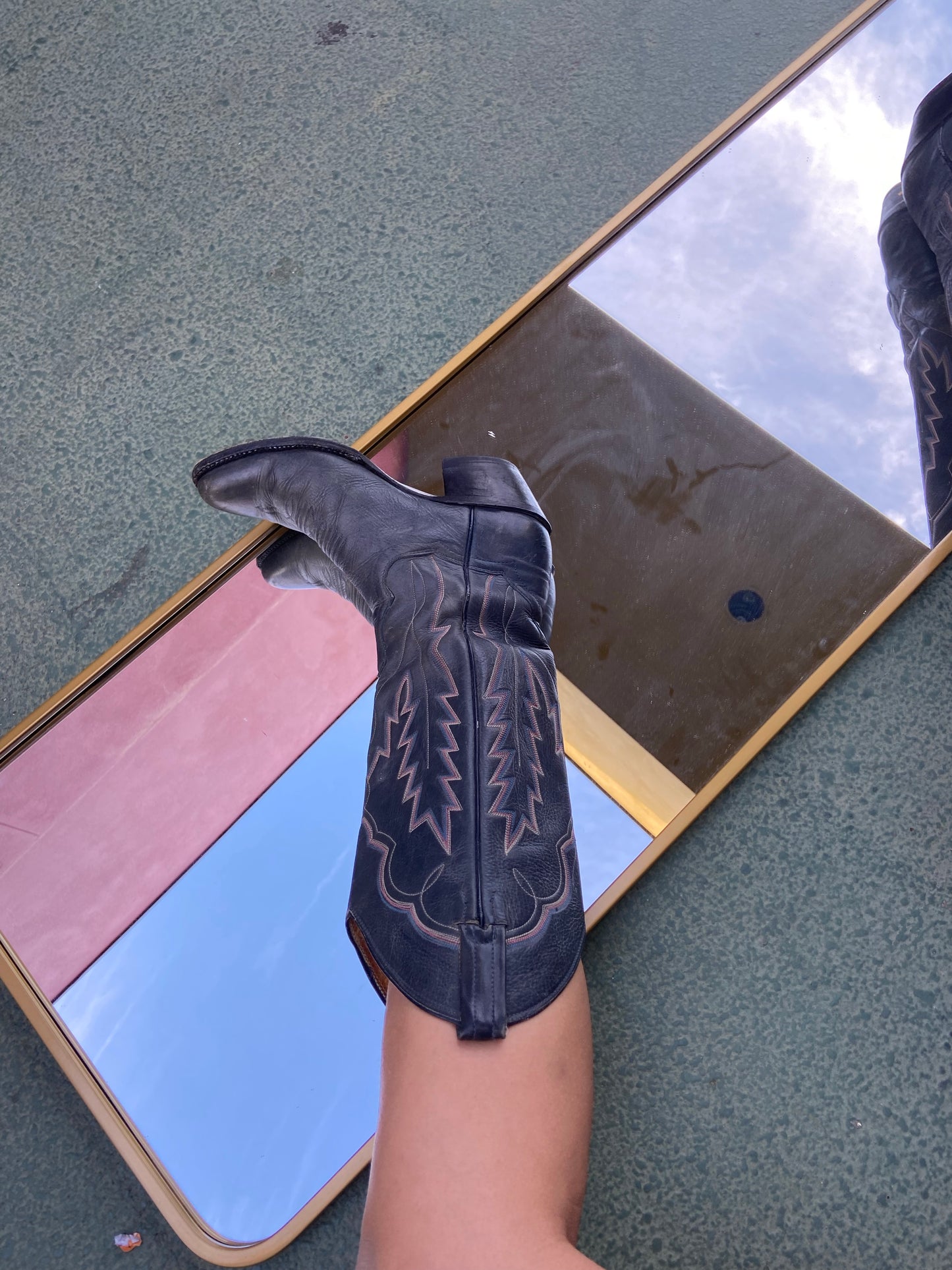 Rainbow Stitch Western Boots | 6.5