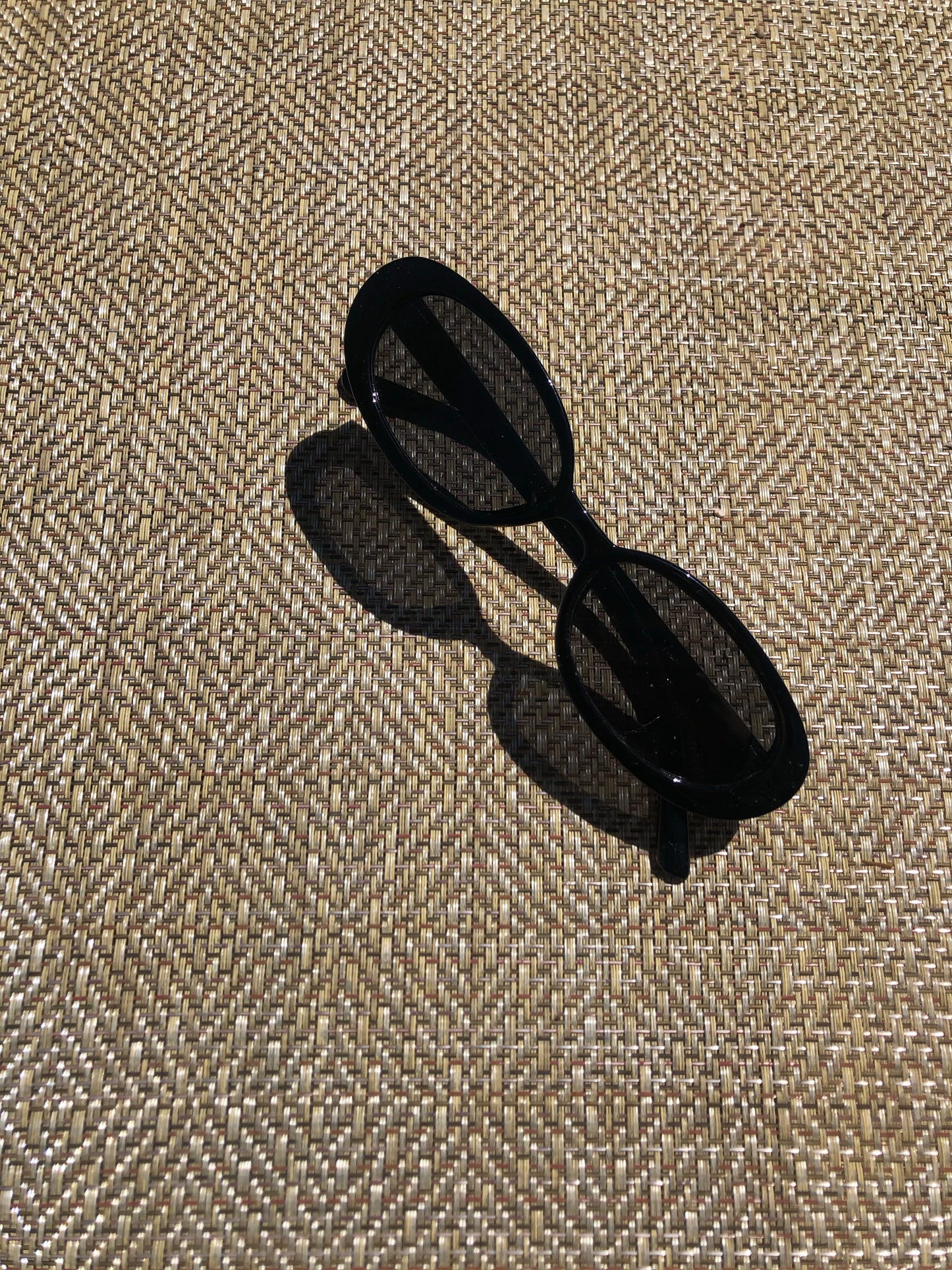90’s Simple Sunnies