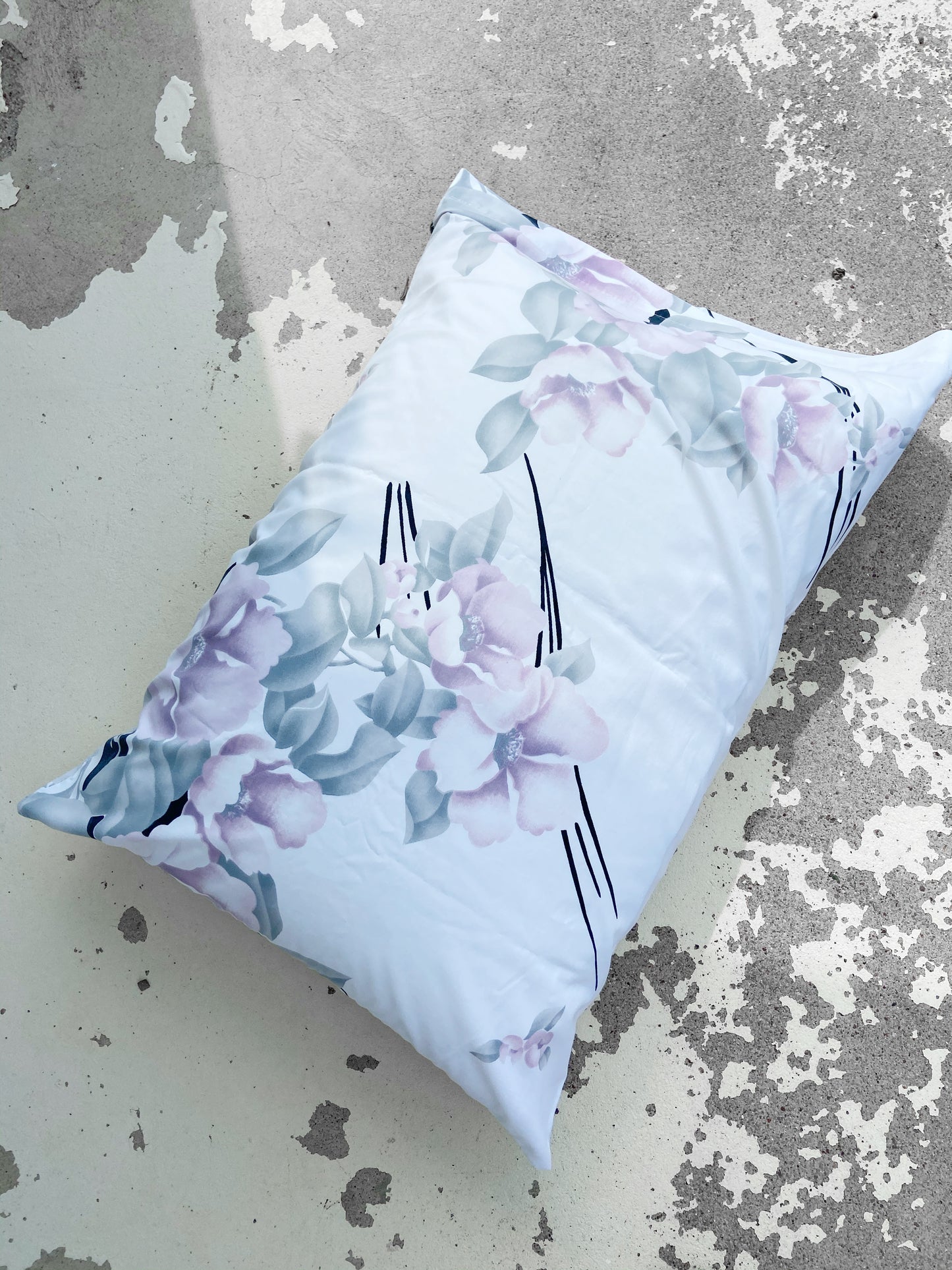 Flower Power 80’s Pillowcase