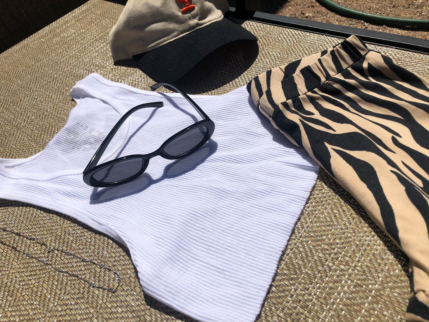 90’s Simple Sunnies