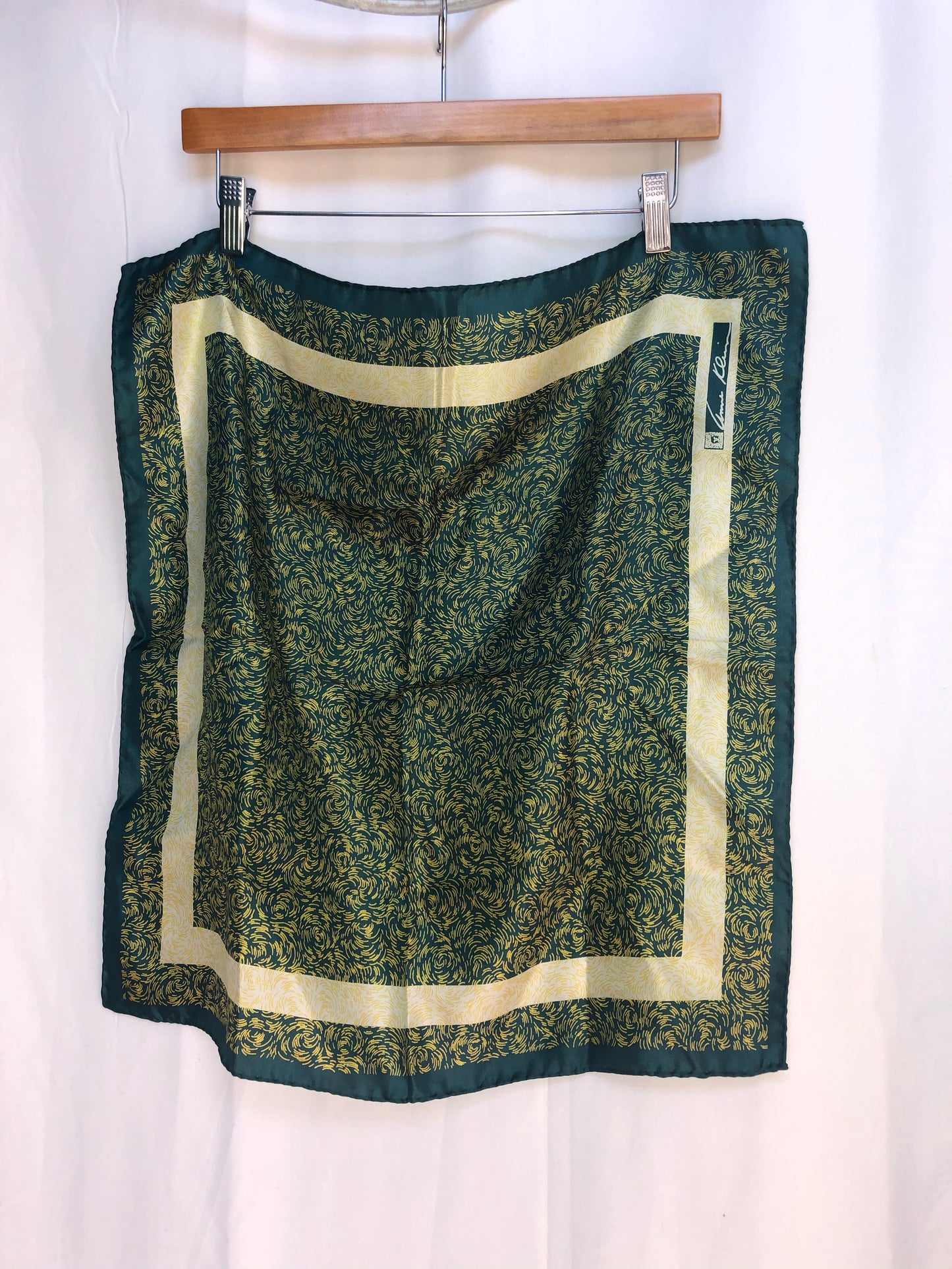 Garden Green Scarf