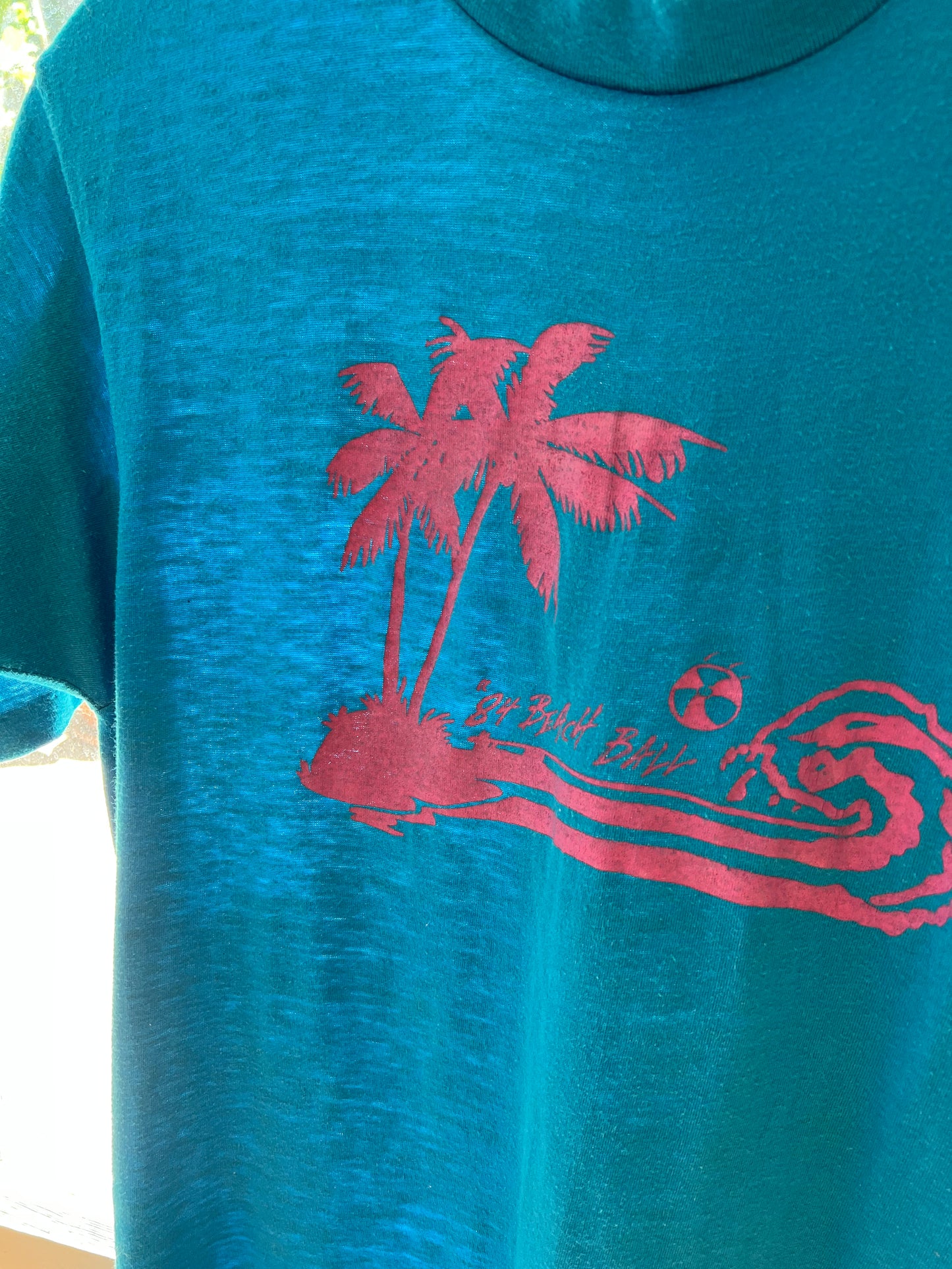 Vtg 80’s Beach Ball Tee