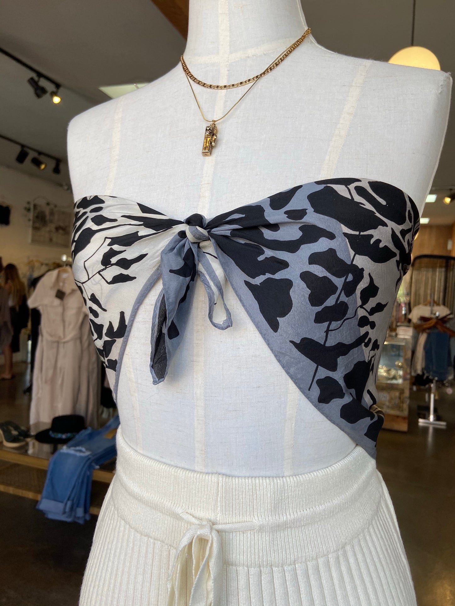 Cheetah Cheetah Silk Scarf Top