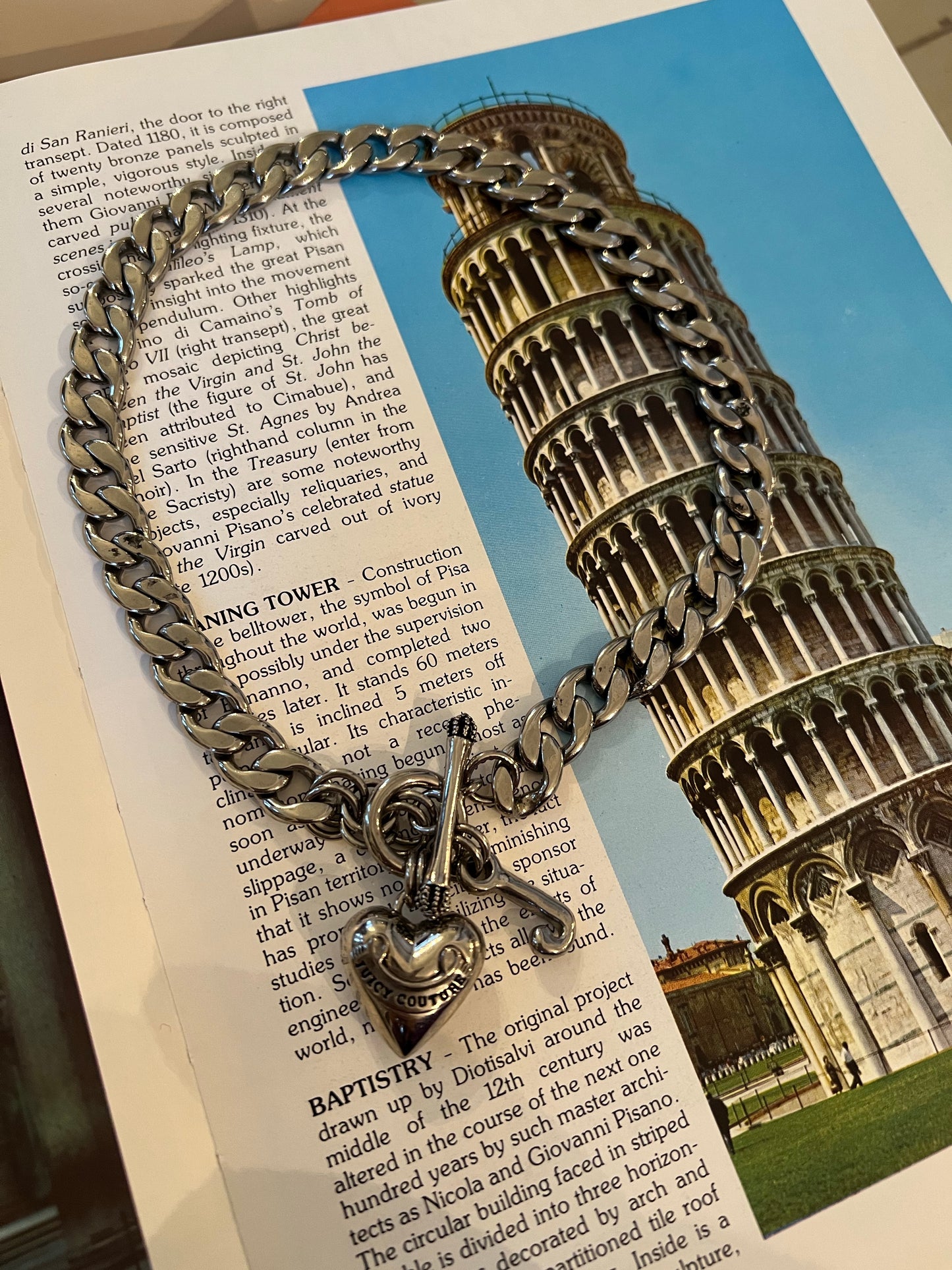 Vtg Silver Juicy Toggle Necklace