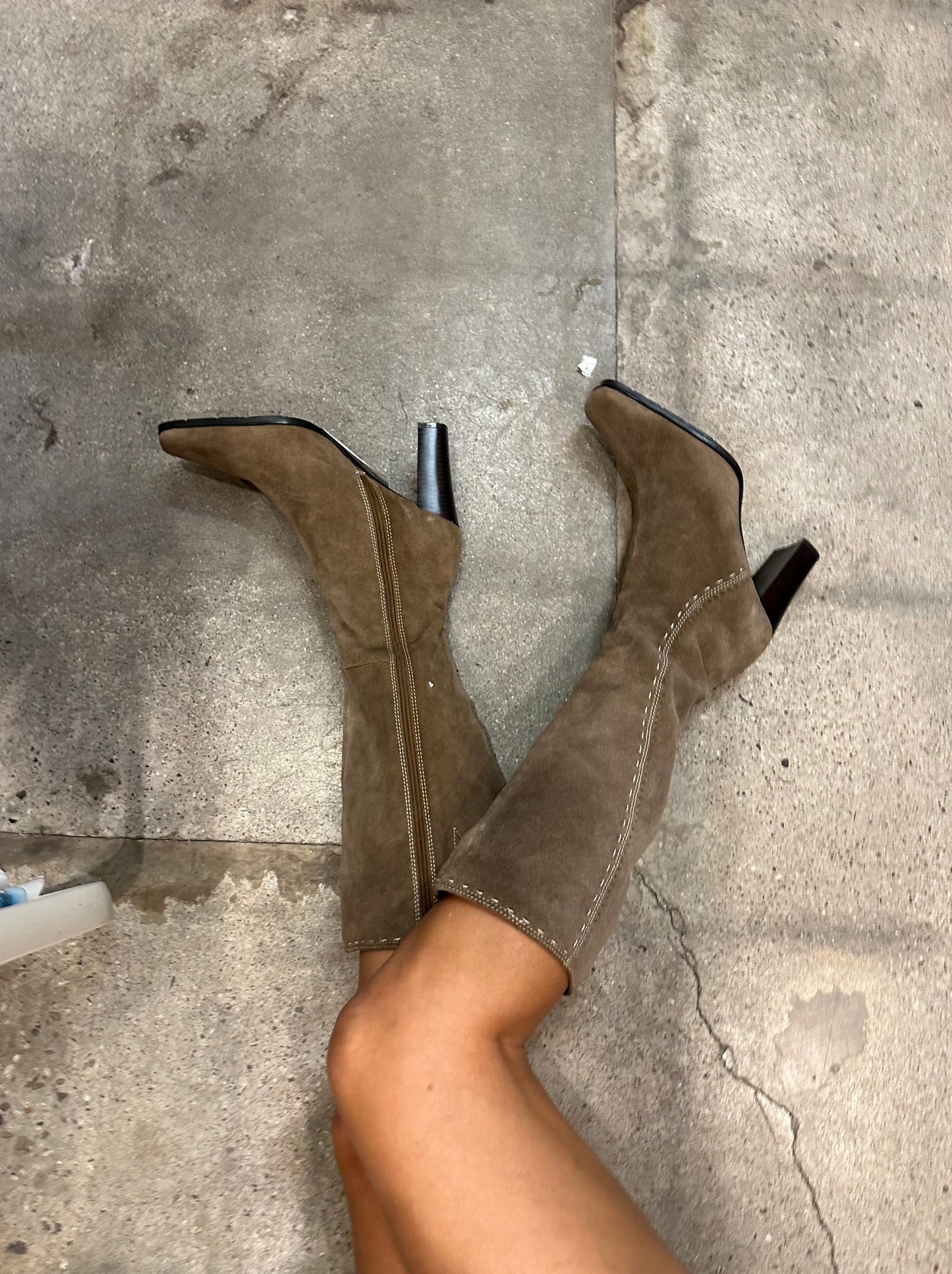 90’s Suede Boots