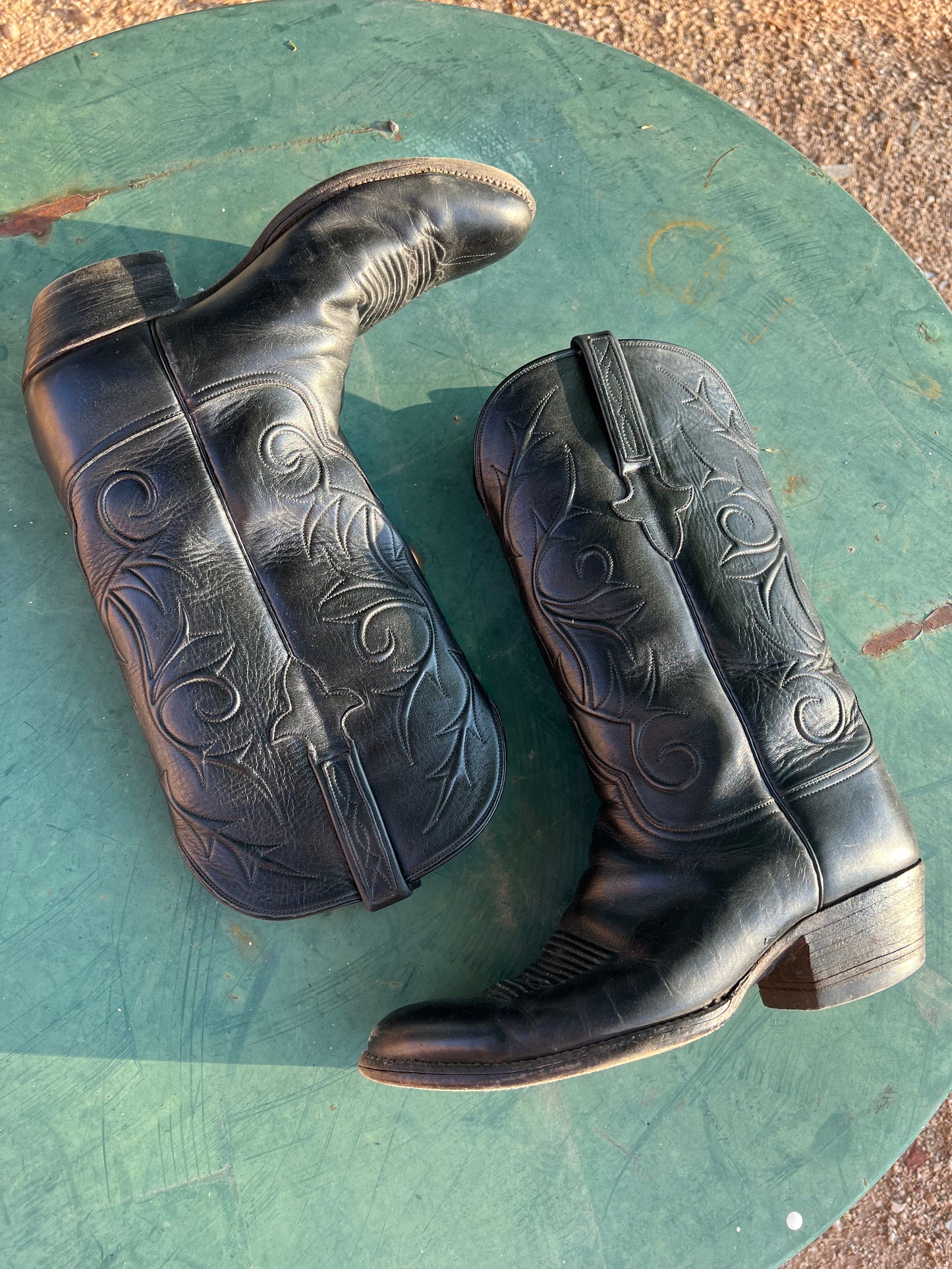 Black Beauty Cowgirl Boots