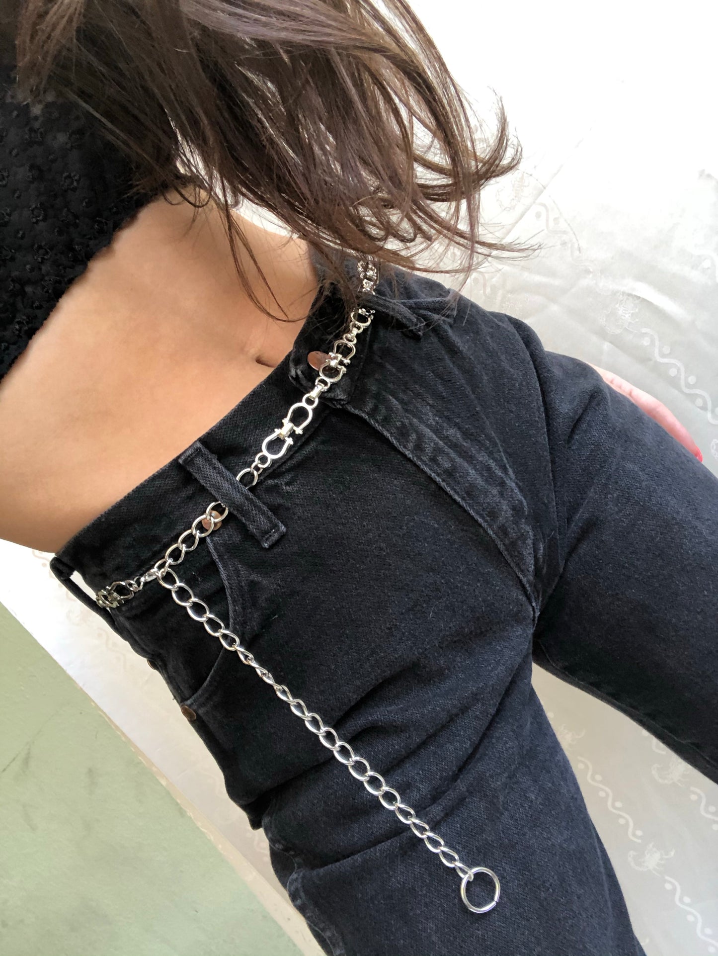 Space in Chains Belt