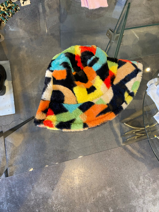 Fuzzy Multi Bucket hat