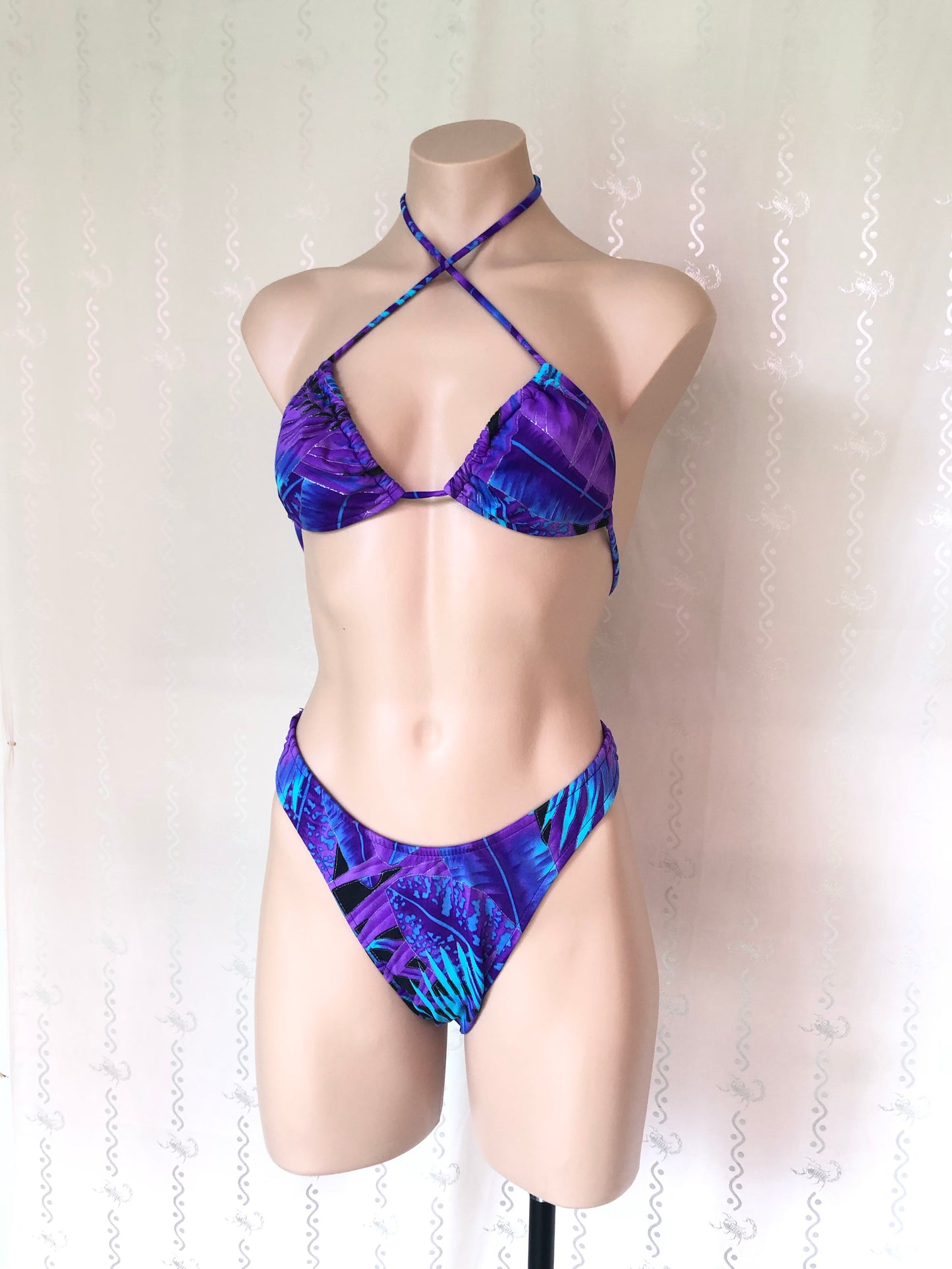 Vintage Venus Bikini / Neon Purple Palm