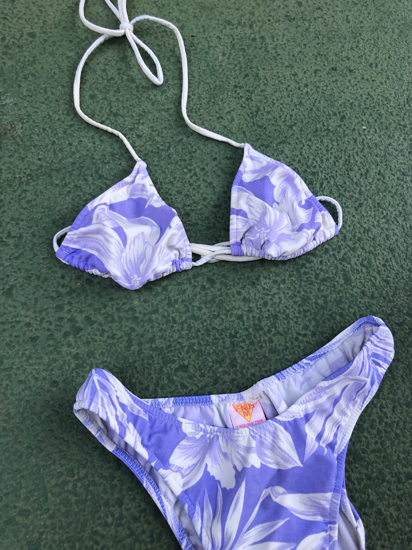 Vintage Venus Bikini / Blue Hibiscus